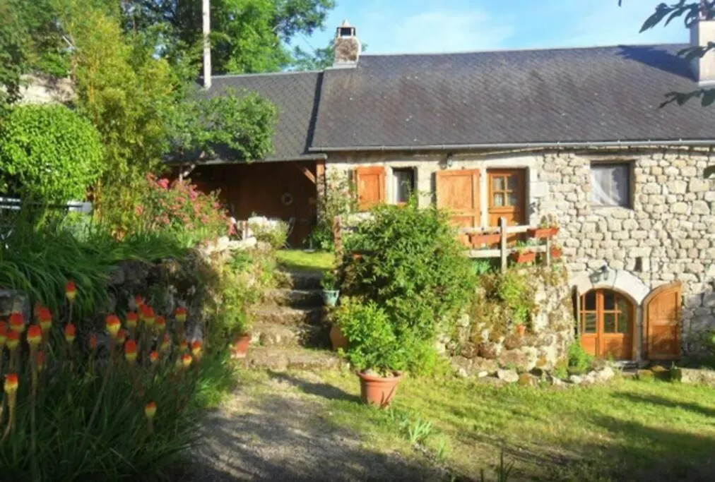 L'Ostel Aveyronnais Villa Golinhac