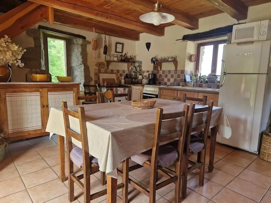 L'Ostel Aveyronnais Villa Golinhac 0*,