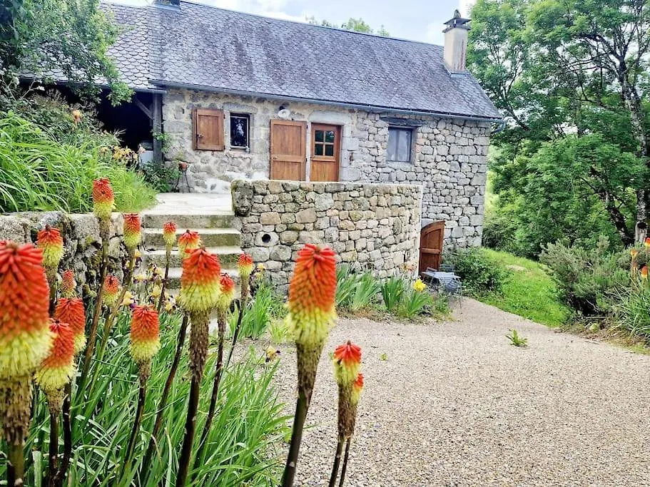 L'Ostel Aveyronnais Villa Golinhac